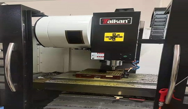 1614939540619884.jpg CNC電腦鑼.jpg